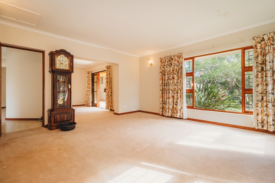 5 Bedroom Property for Sale in Camphersdrift Western Cape